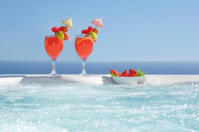 Calahonda 4, Jacuzzi, wifi, AC,BBQ, Big terrace, Private parking, Beach & Golf